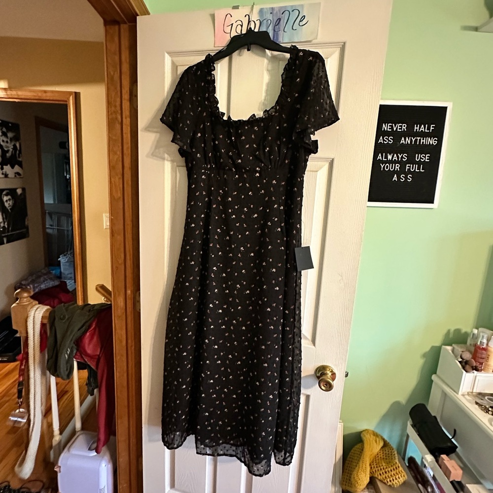 Lulus Dress Maxi Length XL